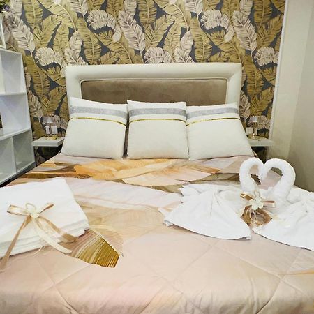La Dimora Dei Sogni Sedil Capuano Home Suite Neapel Exterior foto