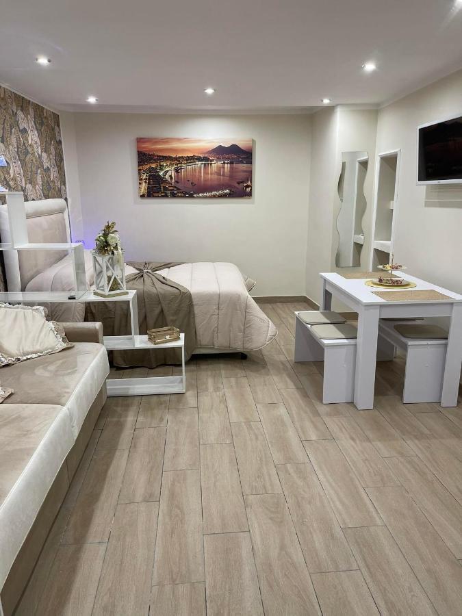 La Dimora Dei Sogni Sedil Capuano Home Suite Neapel Exterior foto